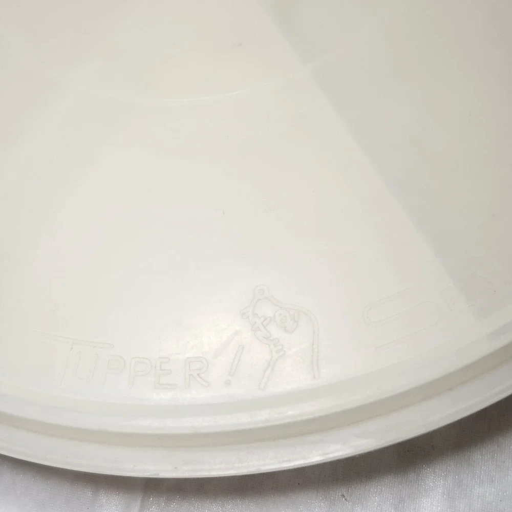 Tupperware vintage 405